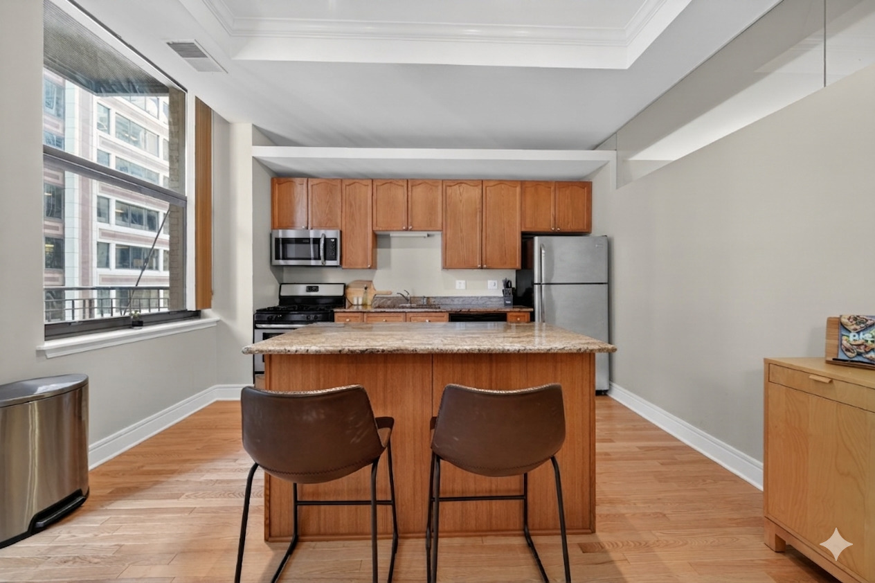 212 W Washington Street 1402