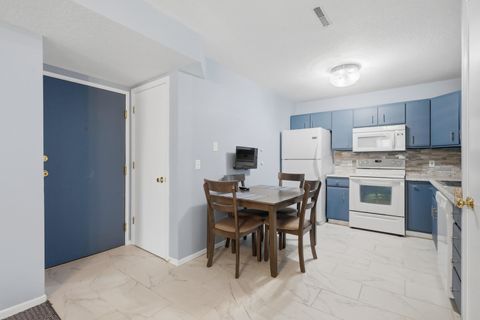 Tiny photo for 4188 Fairview Drive #2, Bettendorf, IA 52722 (MLS # 12589524)