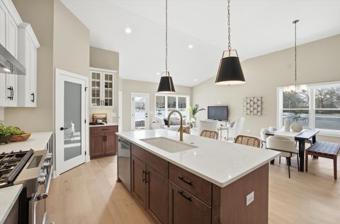 Tiny photo for 16550 Kayla Drive, Lemont, IL 60439 (MLS # 12532016)