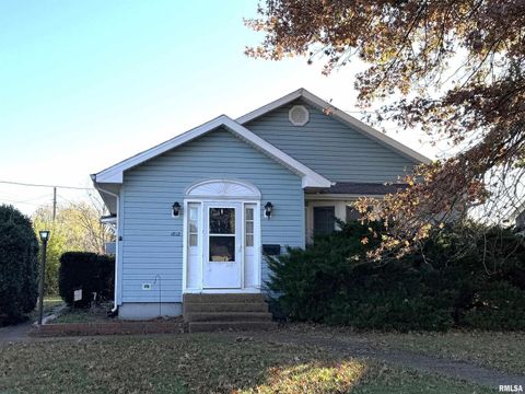 Tiny photo for 1812 NORTH Avenue, Metropolis, IL 62960 (MLS # EB456586)