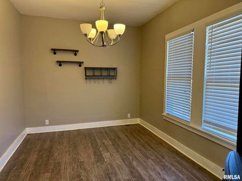 Tiny photo for 1812 NORTH Avenue, Metropolis, IL 62960 (MLS # EB456586)