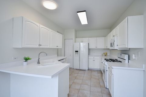 Tiny photo for 279 BLUE SPRUCE Lane #0, Glendale Heights, IL 60139 (MLS # 12494940)