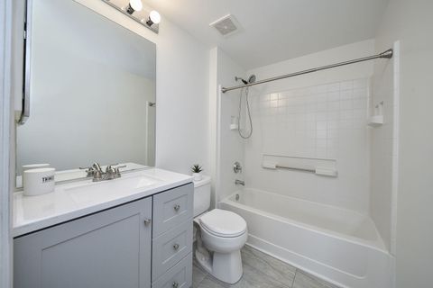 Tiny photo for 279 BLUE SPRUCE Lane #0, Glendale Heights, IL 60139 (MLS # 12494940)