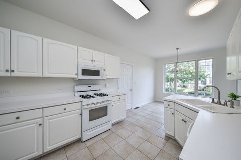 Tiny photo for 279 BLUE SPRUCE Lane #0, Glendale Heights, IL 60139 (MLS # 12494940)