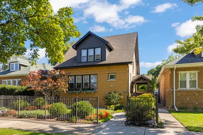 2125 N Neva Avenue Chicago IL 60707