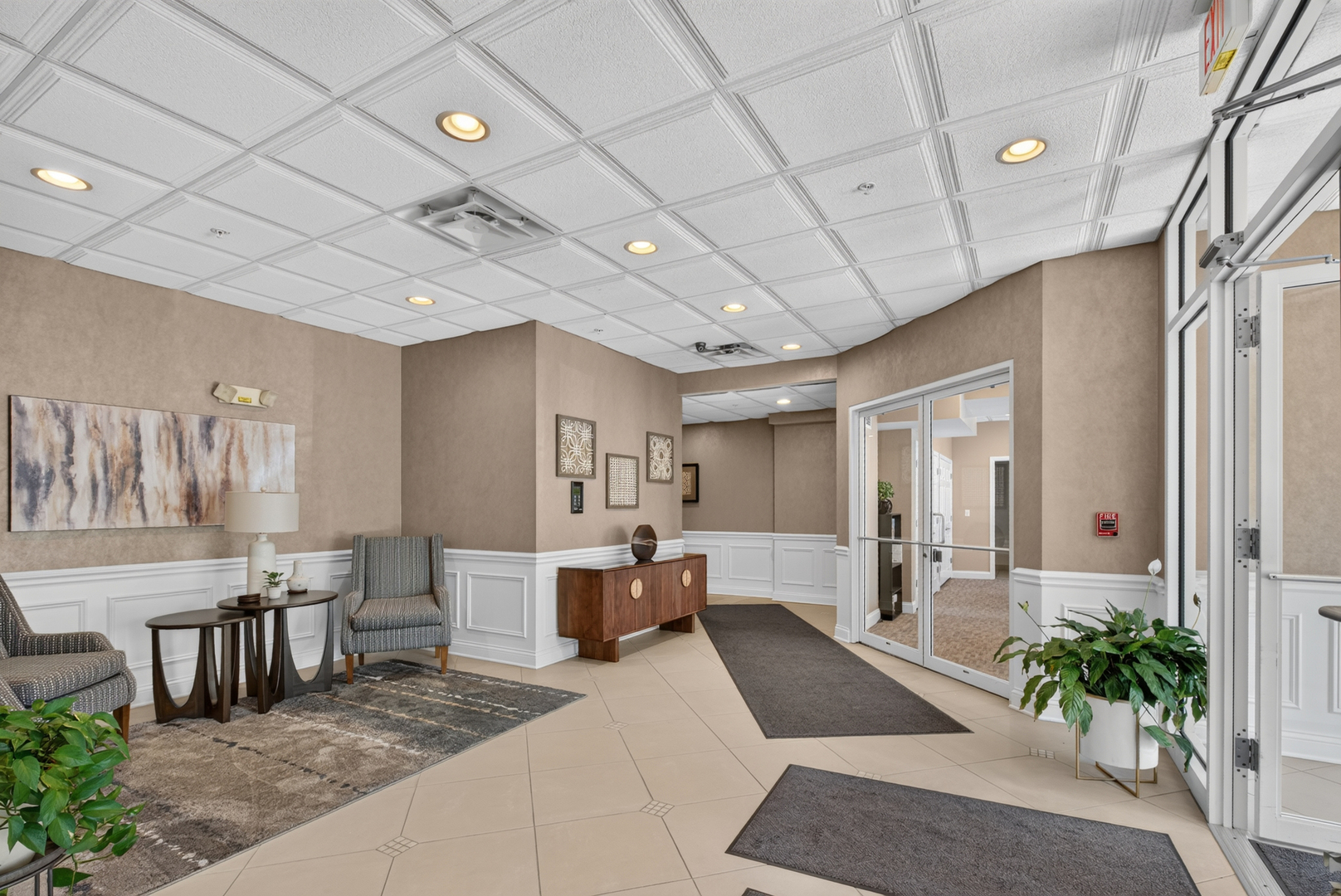 435 W Wood Street 311