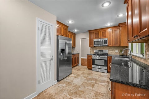 Tiny photo for 824 Skyline Drive, Barrington, IL 60010 (MLS # 12704532)