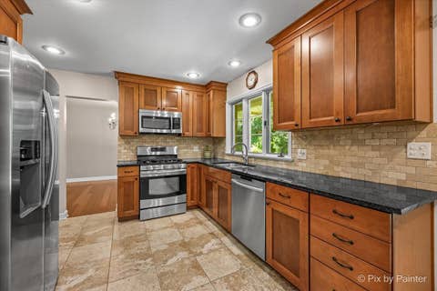 Tiny photo for 824 Skyline Drive, Barrington, IL 60010 (MLS # 12704532)