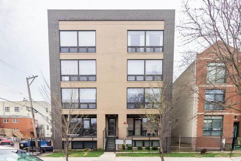 117 S Bell Avenue 4S Chicago IL 60612