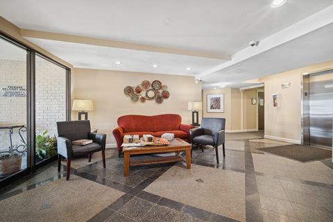 Tiny photo for 675 Grove Terrace #208, Elk Grove Village, IL 60007 (MLS # 12557118)