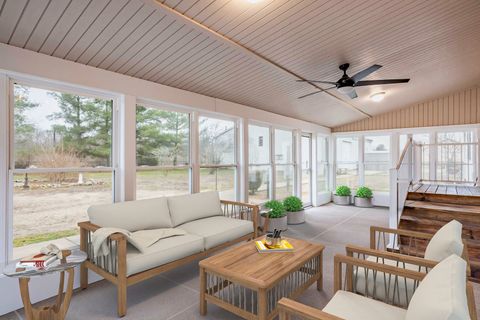 Tiny photo for 16245 N McCauley Lane, Mt Vernon, IL 62864 (MLS # 12549796)