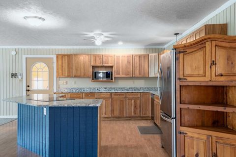 Tiny photo for 16245 N McCauley Lane, Mt Vernon, IL 62864 (MLS # 12549796)