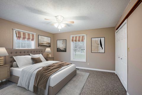 Tiny photo for 16245 N McCauley Lane, Mt Vernon, IL 62864 (MLS # 12549796)