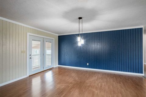 Tiny photo for 16245 N McCauley Lane, Mt Vernon, IL 62864 (MLS # 12549796)