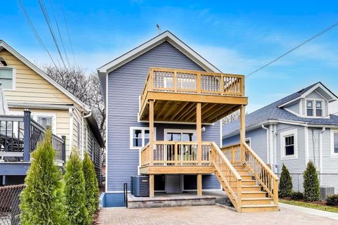 Tiny photo for 4065 N Meade Avenue, Chicago, IL 60634 (MLS # 12510100)