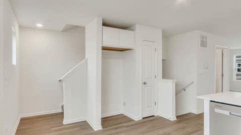 Tiny photo for 414 Lakeshore Court, St. Charles, IL 60174 (MLS # 12701414)