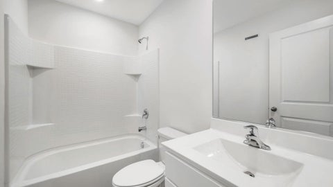 Tiny photo for 414 Lakeshore Court, St. Charles, IL 60174 (MLS # 12701414)