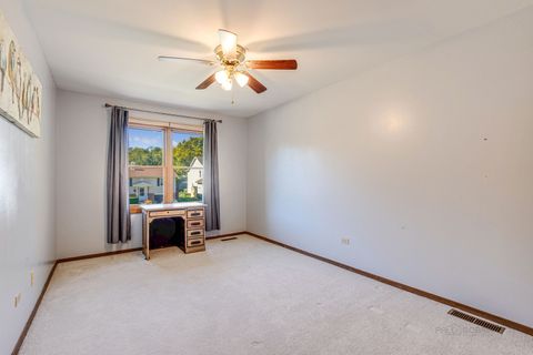 Tiny photo for 619 N California Avenue, Mundelein, IL 60060 (MLS # 12506430)