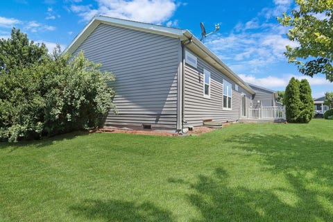Tiny photo for 1810 Blue Ribbon Lane, Grayslake, IL 60030 (MLS # 12720901)