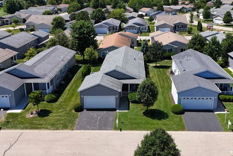 Tiny photo for 1810 Blue Ribbon Lane, Grayslake, IL 60030 (MLS # 12720901)