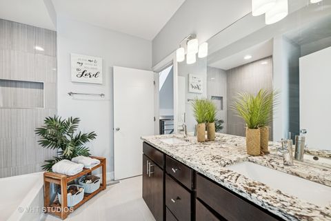 Tiny photo for 2503 N Maplewood Avenue, Chicago, IL 60647 (MLS # 12430161)