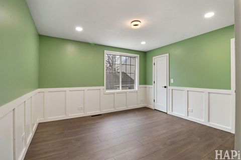 Tiny photo for 283 W Whispering Oaks Lane, Round Lake, IL 60073 (MLS # 12587327)