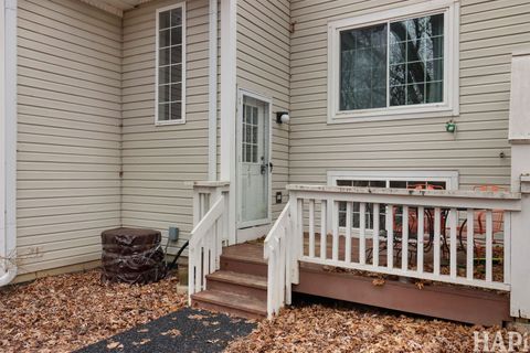 Tiny photo for 283 W Whispering Oaks Lane, Round Lake, IL 60073 (MLS # 12587327)