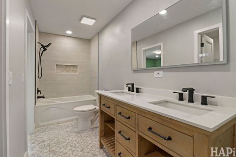 Tiny photo for 283 W Whispering Oaks Lane, Round Lake, IL 60073 (MLS # 12587327)