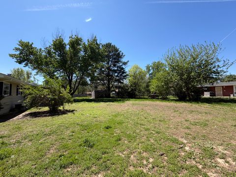 Tiny photo for 2100 Ironwood Lane, Charleston, IL 61920 (MLS # 12620181)