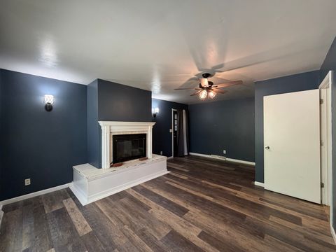 Tiny photo for 2100 Ironwood Lane, Charleston, IL 61920 (MLS # 12620181)