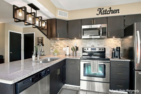 Tiny photo for 621 Chip Court, Gurnee, IL 60031 (MLS # 12788896)