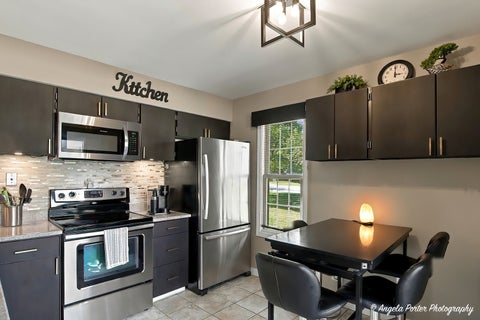 Tiny photo for 621 Chip Court, Gurnee, IL 60031 (MLS # 12788896)