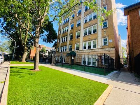 1521 W Sherwin Avenue 410 Chicago IL 60626