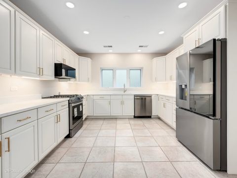 Tiny photo for 20 Natoma Drive, Oak Brook, IL 60523 (MLS # 12540582)