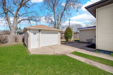 Tiny photo for 7306 Dorothy Lane, Tinley Park, IL 60477 (MLS # 12598704)