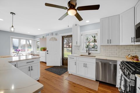 Tiny photo for 7306 Dorothy Lane, Tinley Park, IL 60477 (MLS # 12598704)