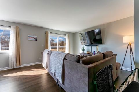 Tiny photo for 404 Arrow Trail, Wheeling, IL 60090 (MLS # 12568887)