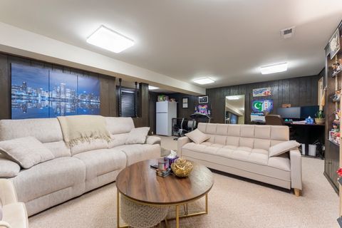 Tiny photo for 404 Arrow Trail, Wheeling, IL 60090 (MLS # 12568887)