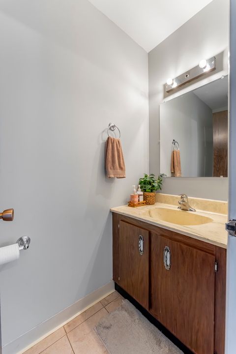 Tiny photo for 404 Arrow Trail, Wheeling, IL 60090 (MLS # 12568887)