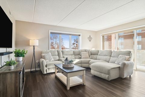 Tiny photo for 390 S Western Avenue #511, Des Plaines, IL 60016 (MLS # 12532636)