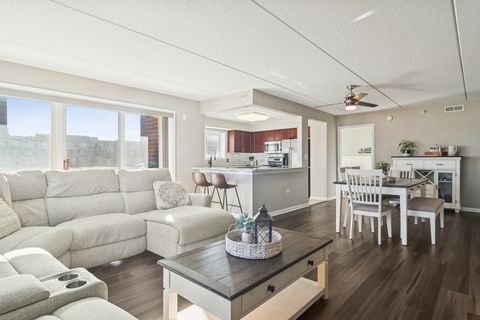 Tiny photo for 390 S Western Avenue #511, Des Plaines, IL 60016 (MLS # 12532636)