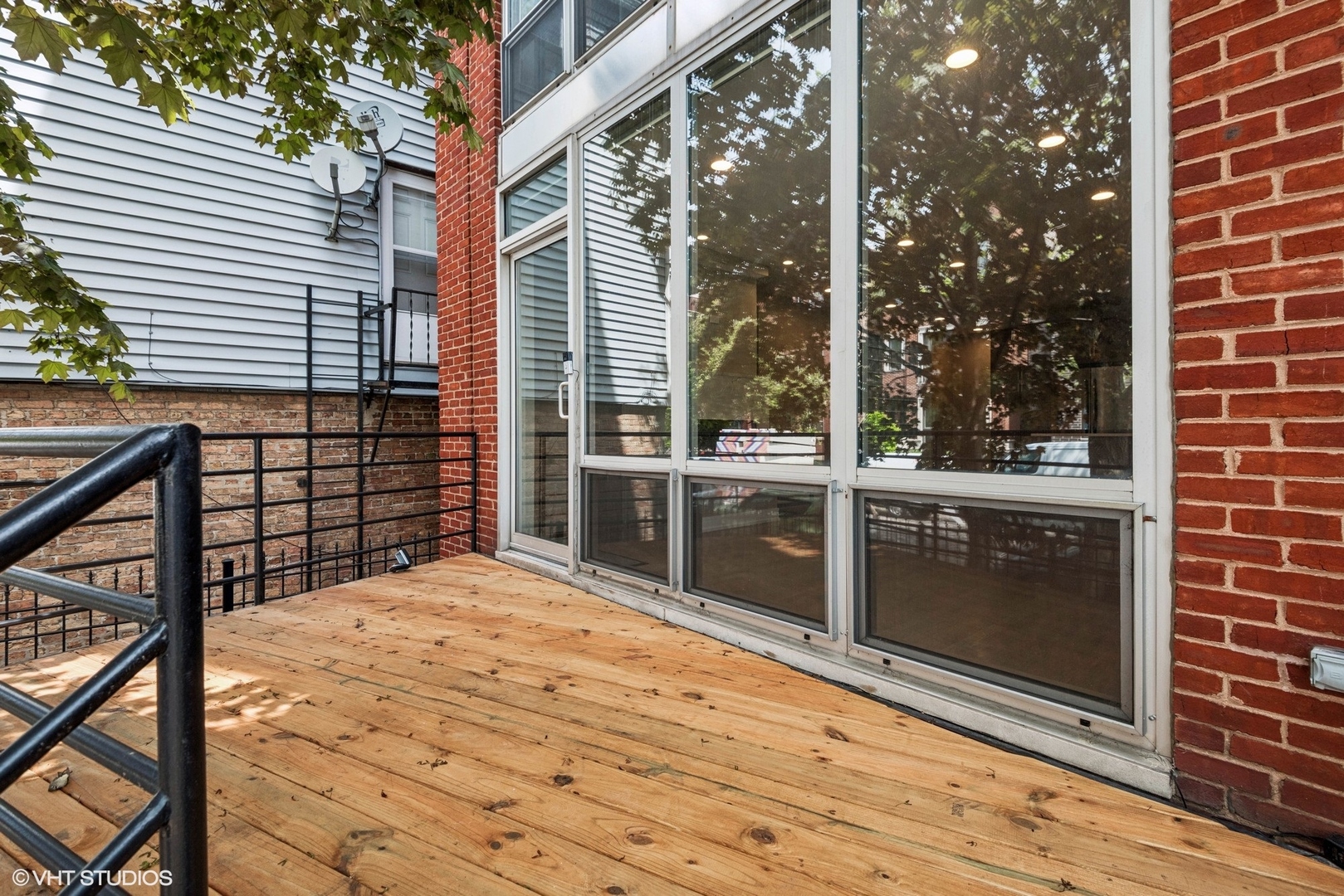 1015 N Hermitage Avenue A