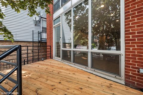 1015 N Hermitage Avenue A Chicago IL 60622