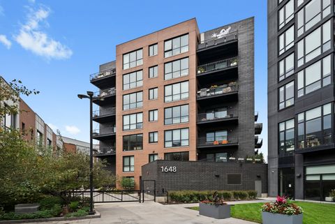 Photo of 1640 W Division Street #407, Chicago, IL 60622 (MLS # 12501046)