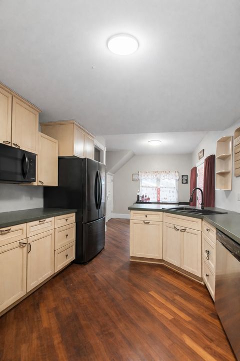 Tiny photo for 1502 S Galena Avenue, Dixon, IL 61021 (MLS # 12580904)