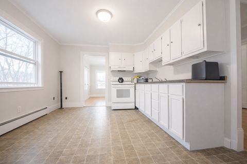 Tiny photo for 1502 S Galena Avenue, Dixon, IL 61021 (MLS # 12580904)