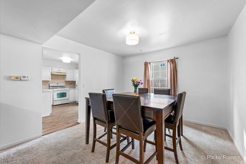 Tiny photo for 802 Lexington Circle #802, Hanover Park, IL 60133 (MLS # 12446680)