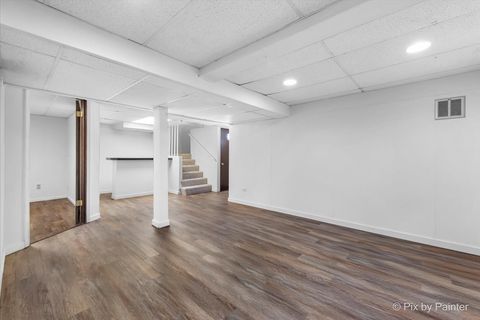 Tiny photo for 802 Lexington Circle #802, Hanover Park, IL 60133 (MLS # 12446680)