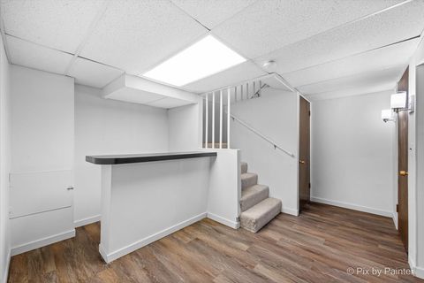 Tiny photo for 802 Lexington Circle #802, Hanover Park, IL 60133 (MLS # 12446680)