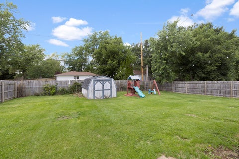 Tiny photo for 1141 Arnold Avenue, Rockford, IL 61108 (MLS # 12690049)